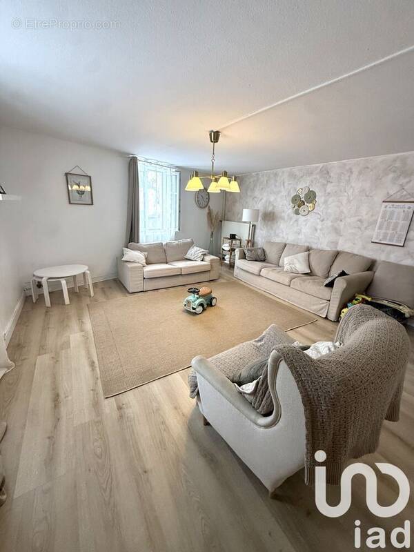 Photo 1 - Maison à CONDE-NORTHEN