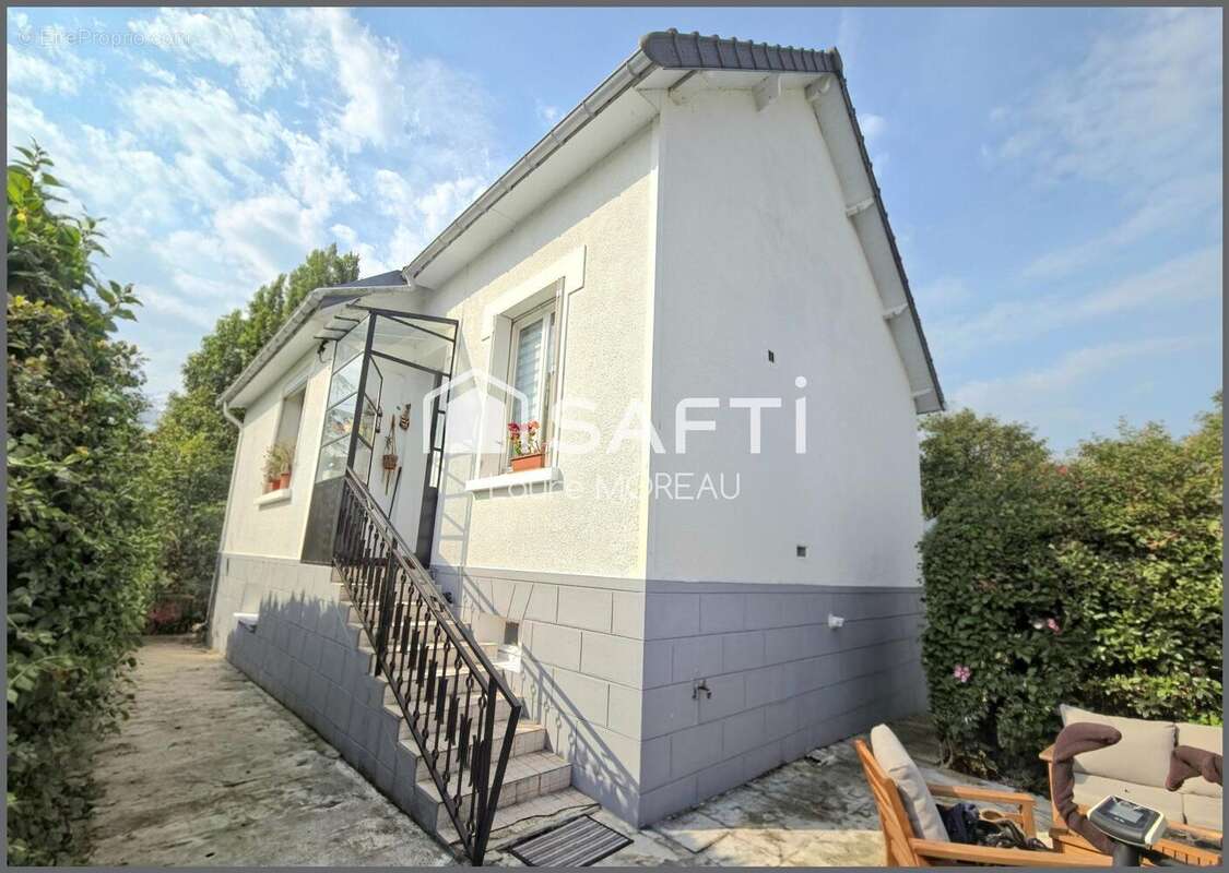 Photo 2 - Maison à ANET