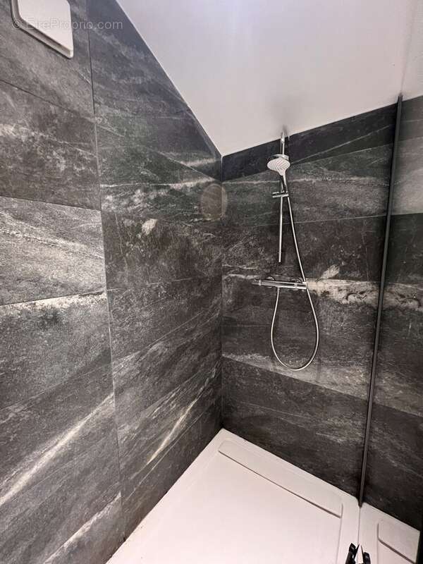 Maison à MINIAC-MORVAN