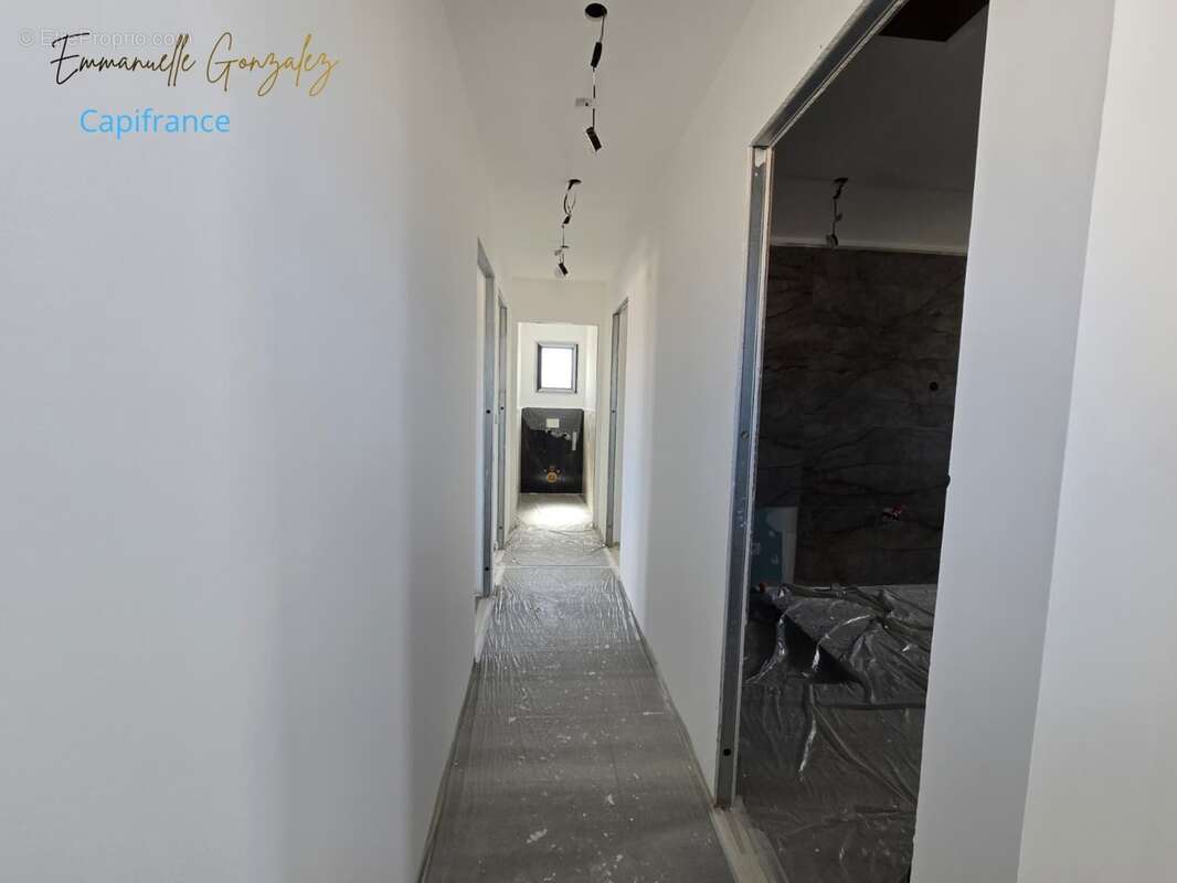 Villa contemporaine 150 m² à BASSAN (34) - photo 33