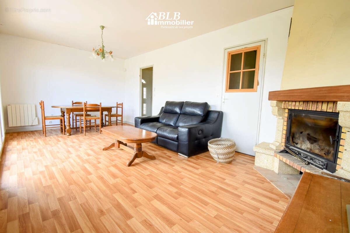 Maison à GARENNES-SUR-EURE