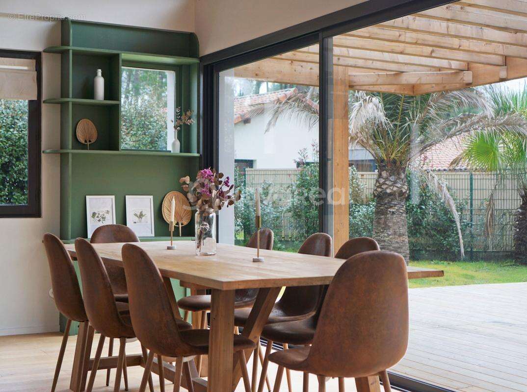 Maison à MOLIETS-ET-MAA