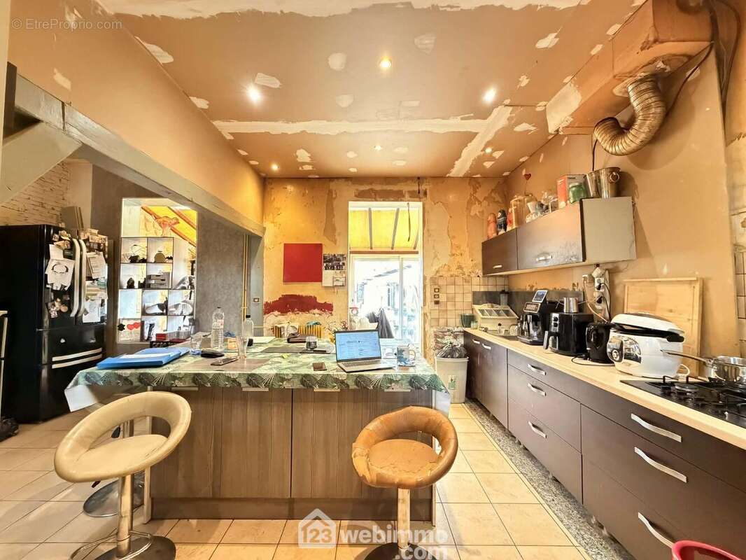 La cuisine équipée de 14 m² - Maison à AULNOIS-SOUS-LAON