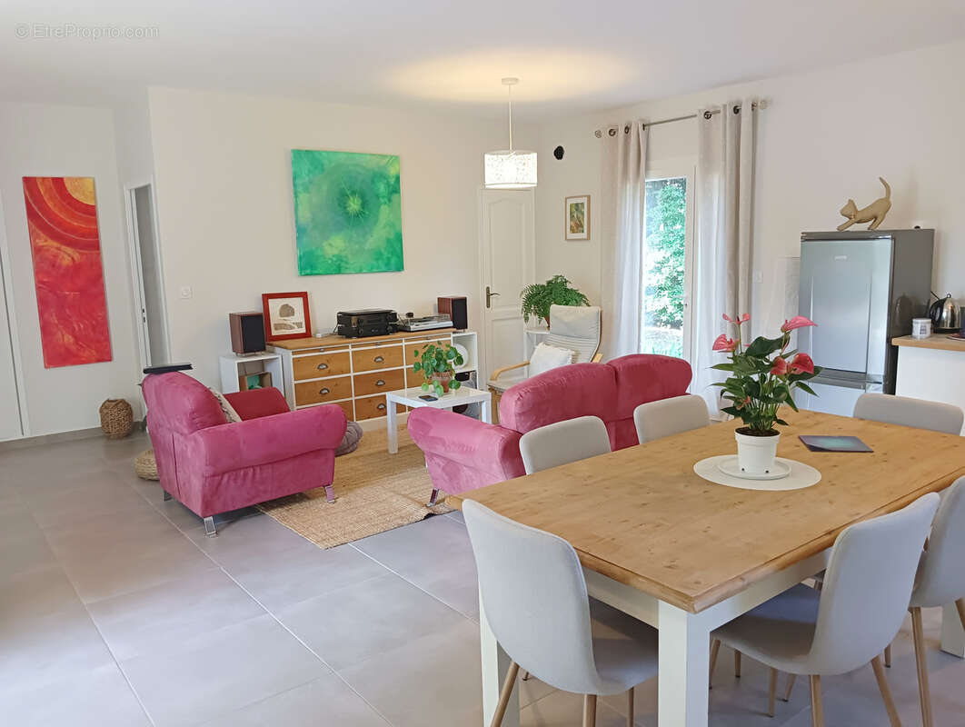 Maisons type 4 121m2 sur 2150m2 ( 2 parcelles ) - photo 7