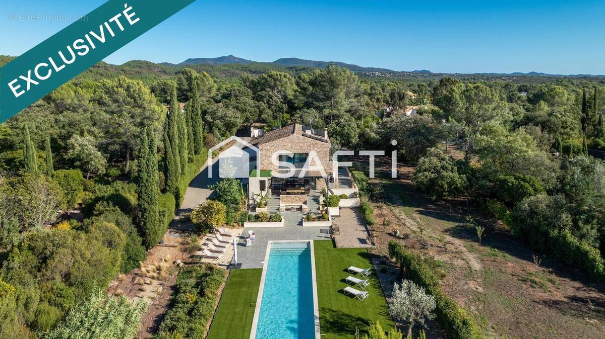 Photo 1 - Maison à PUGET-SUR-ARGENS