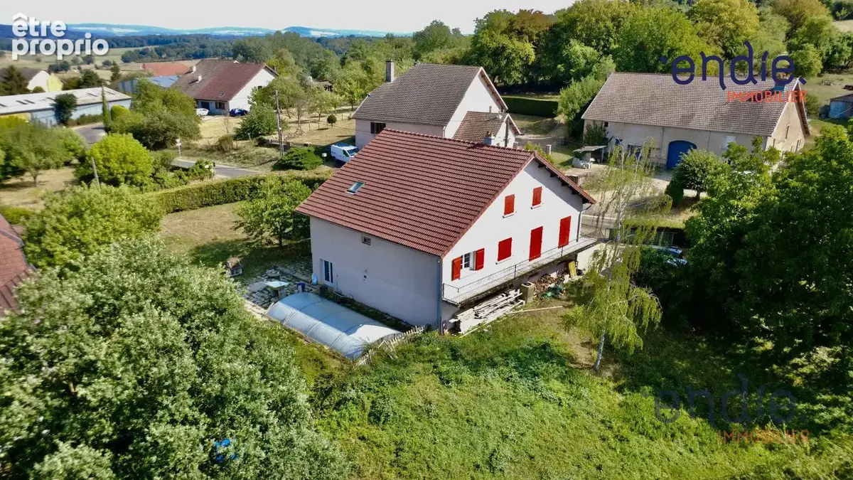 Maison 11 pièces 226 m² à vendre à Arpenans (70200) - photo 2