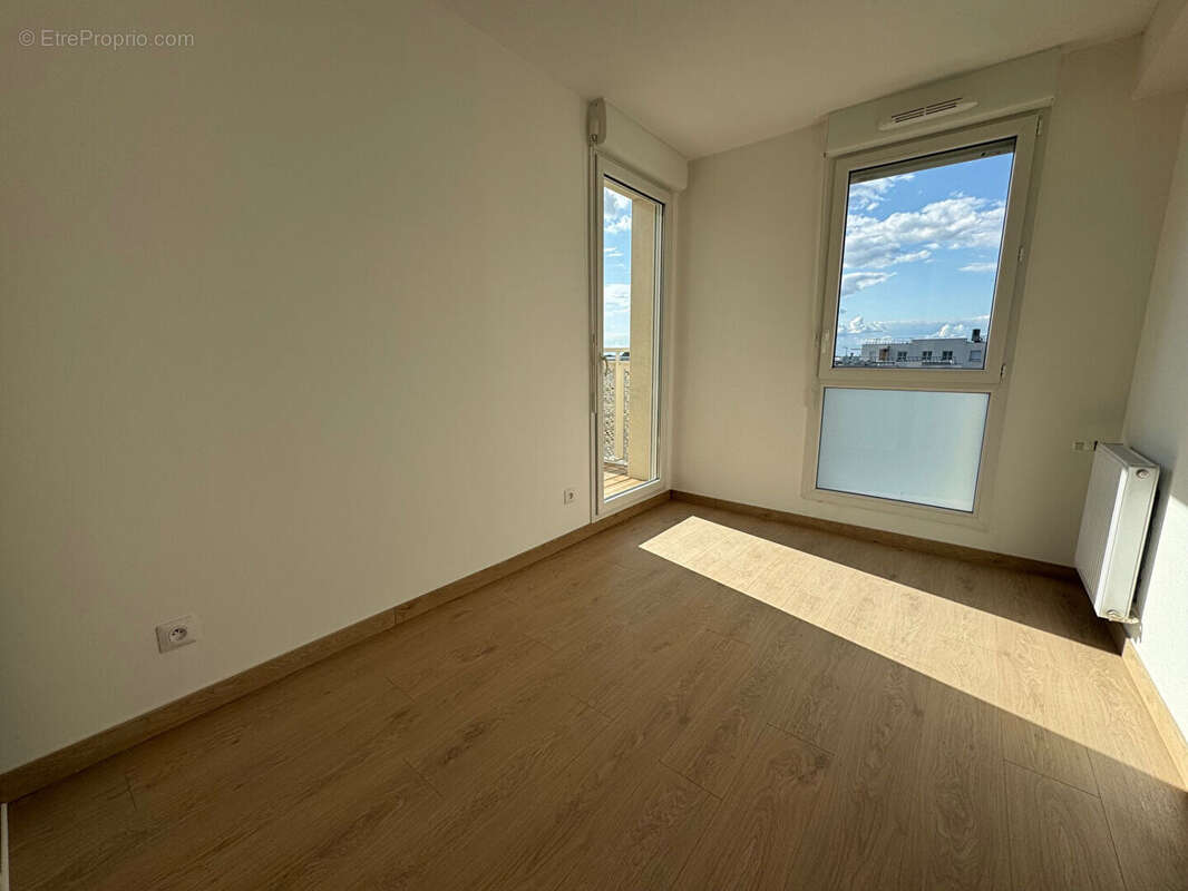 Appartement Toulouse 3 pièces 64 m² + 9m² de Terrasse + Parking sous-sol ! PATTE D'OIE - photo 4