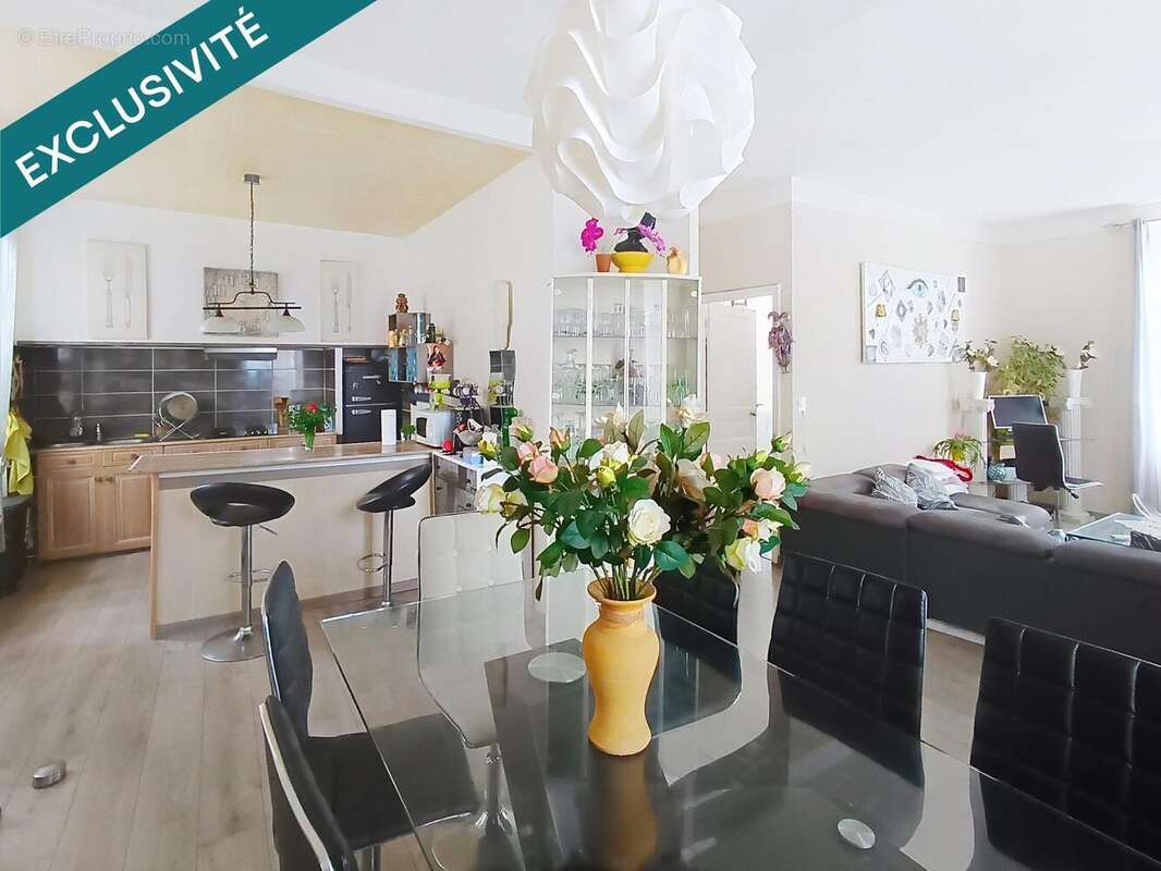 Photo 4 - Maison à LA REDORTE