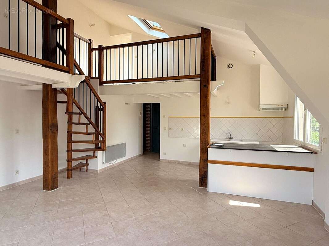 Appartement 74 m² à Vernon  - photo 2
