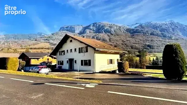 Maison 8 pièces 243 m² à vendre à Mieussy (74440) - photo 2