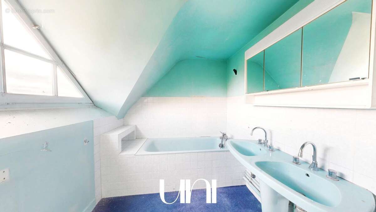 Maison à LION-SUR-MER