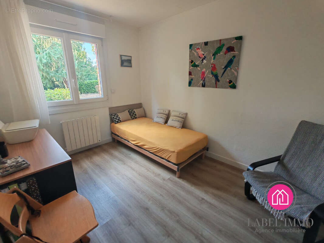Maison 95 m² à Bruay-Sur-L'escaut  - photo 7