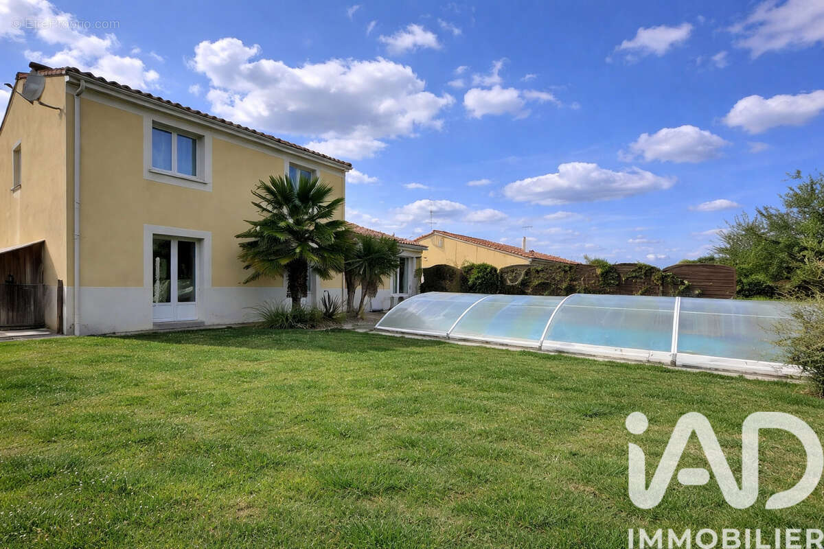 Photo 2 - Maison à AIGREFEUILLE-SUR-MAINE