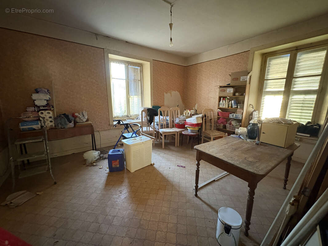 Maison à PONTARLIER