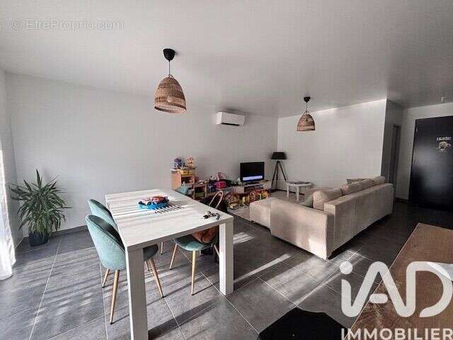 Maison 90 m² à Aubenas  - photo 3