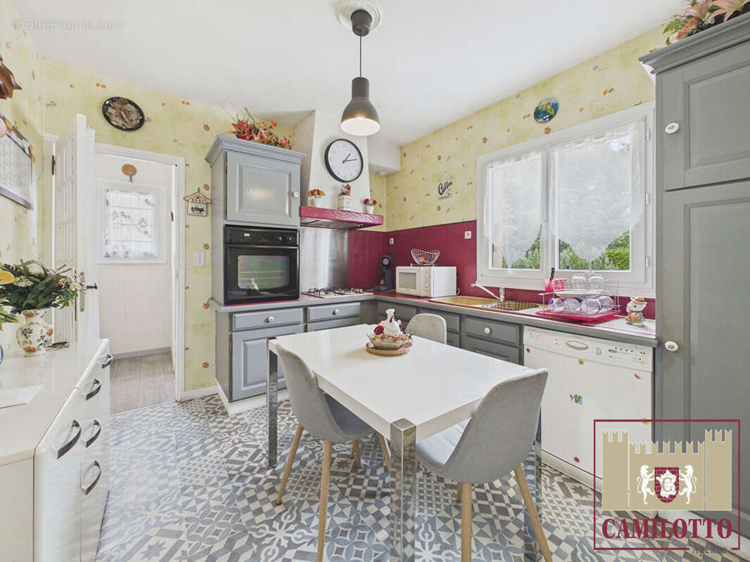 Maison Nogent Le Roi 5 pièces - photo 5