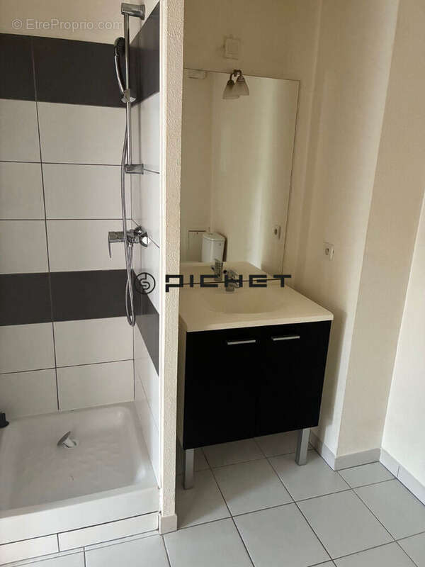 Appartement à DOURDAN