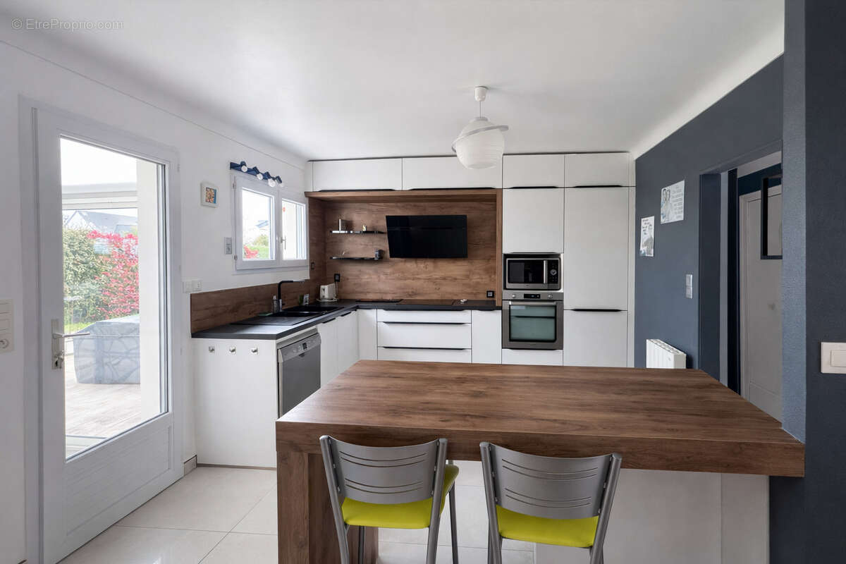 Maison à SAINT-GEREON