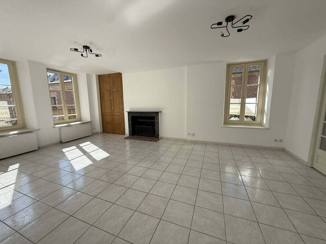 Appartement à CHARLEVILLE-MEZIERES