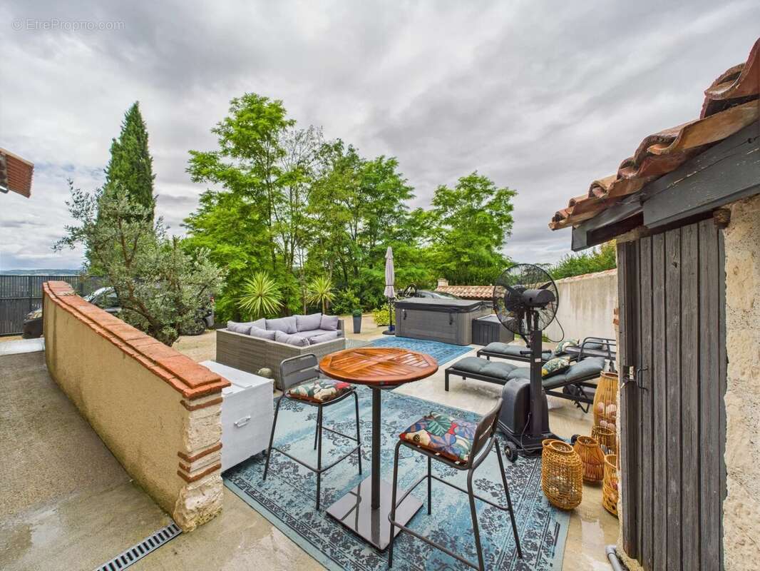 Ensemble immobilier de caractère à Penne-d’Agenais – Potentiel exceptionnel  - photo 27