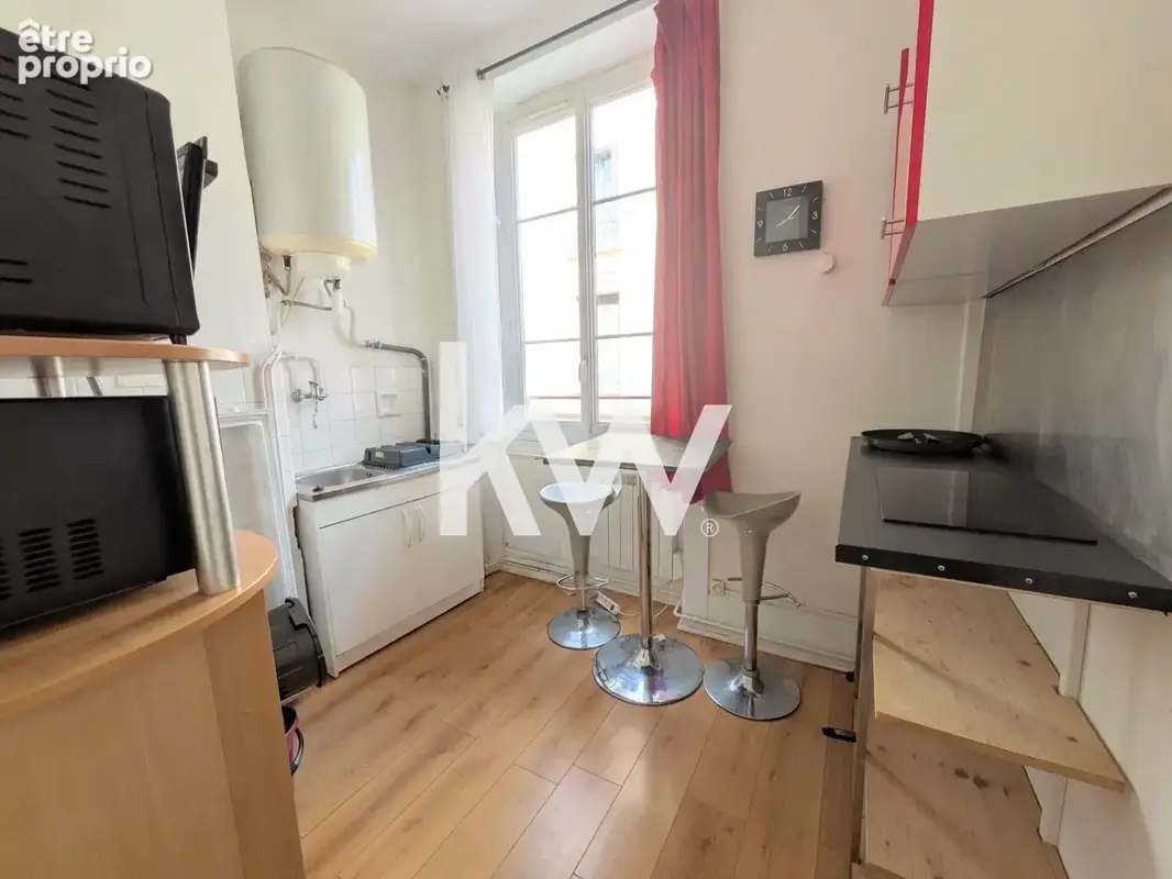 Appartement 1 pièce 32 m² à vendre à Saint-Etienne (42000) - photo 2