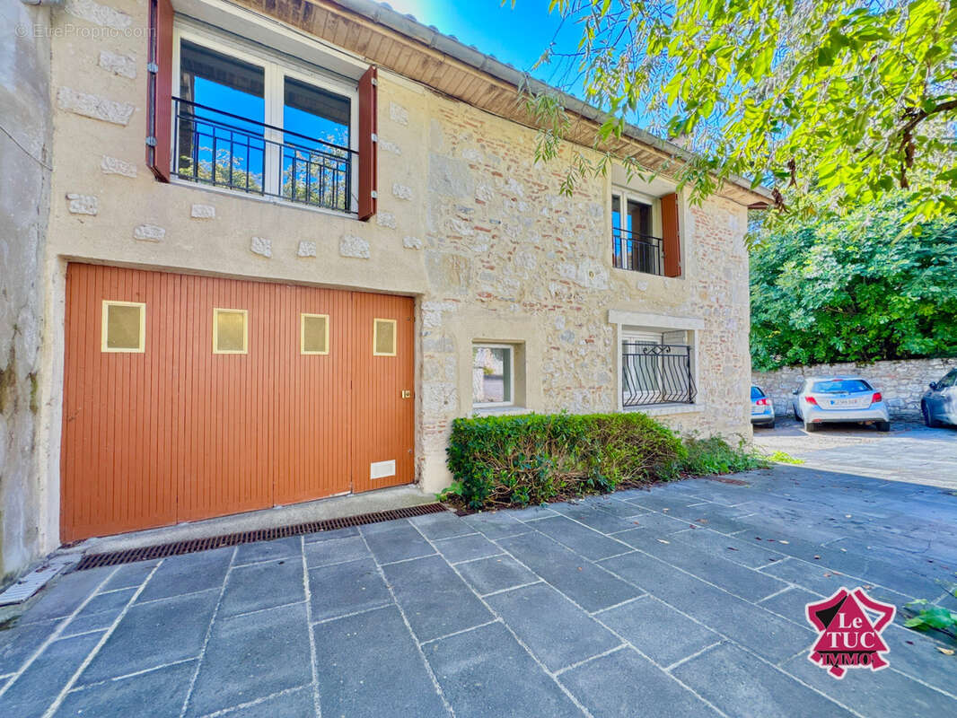 Maison de village avec garage et jardin - photo 3