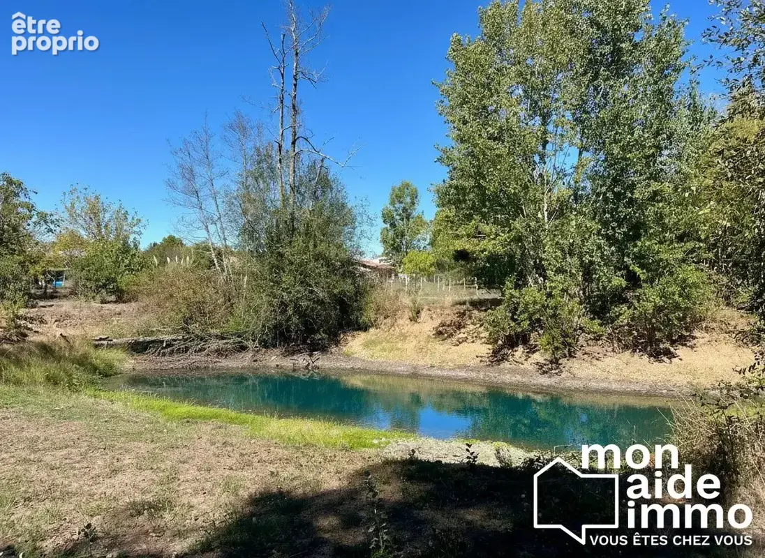 Terrain 3 400 m² à vendre à Saint-Denis-De-Pile (33910) - photo 3
