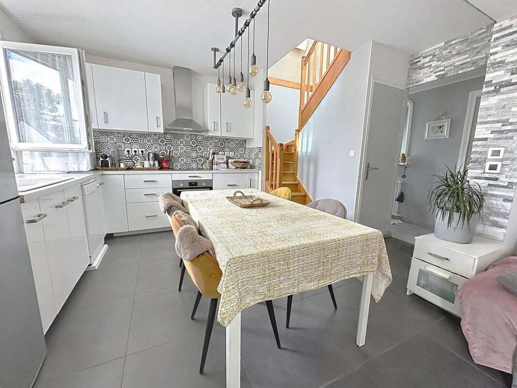 Photo 4 - Maison à VERT-LE-PETIT