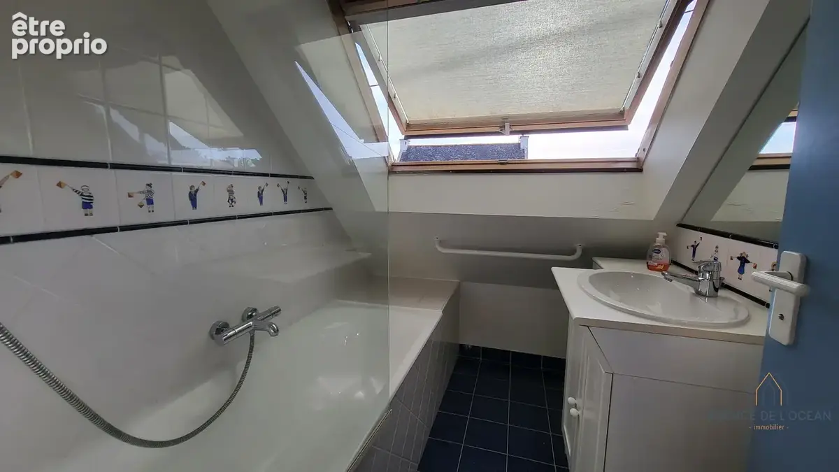 Maison à vendre à Carnac : 6 chambres, au calme et à proximité des plages et des commerces - photo 8
