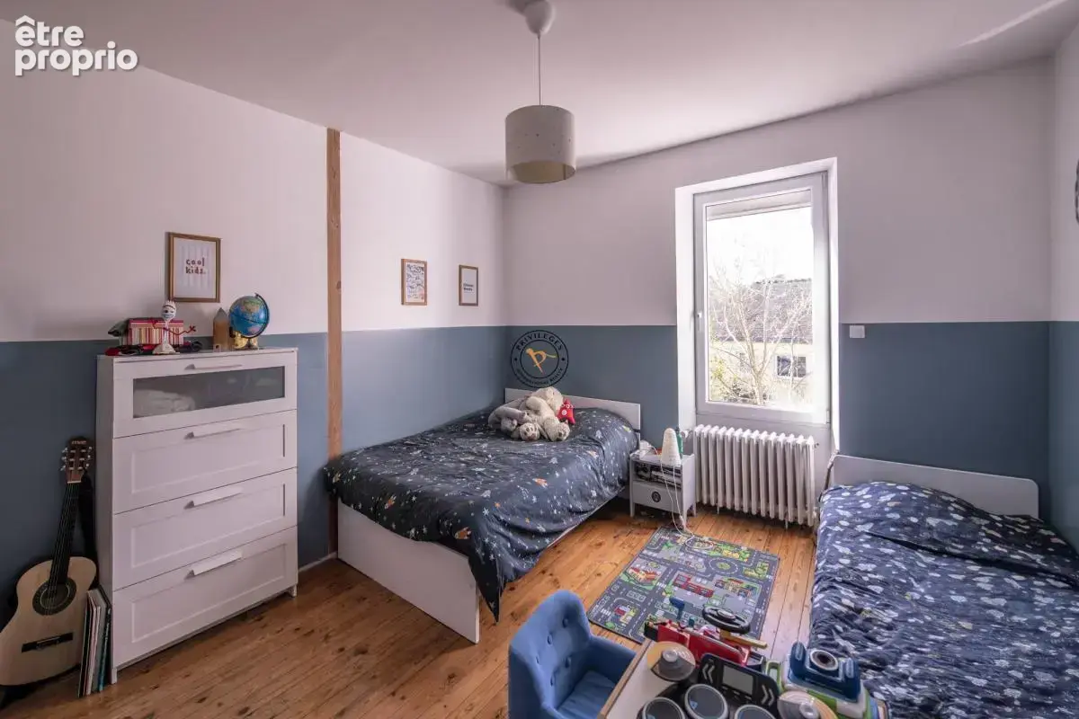 Maison familiale avec jardin - Couëron - photo 4
