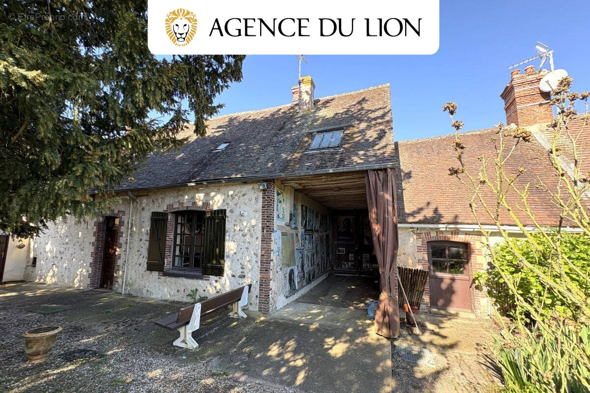 Maison à CHATEAUNEUF-EN-THYMERAIS