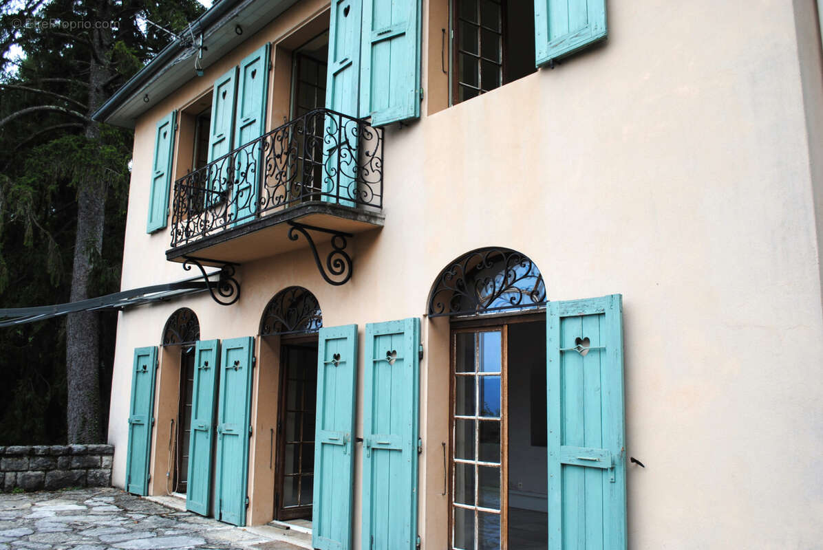 Maison à CHINDRIEUX
