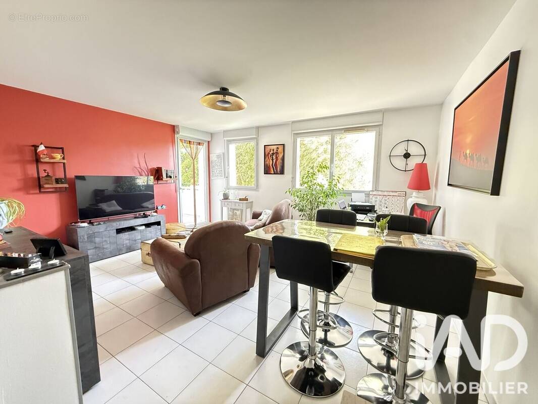 Photo 1 - Appartement à AUCAMVILLE
