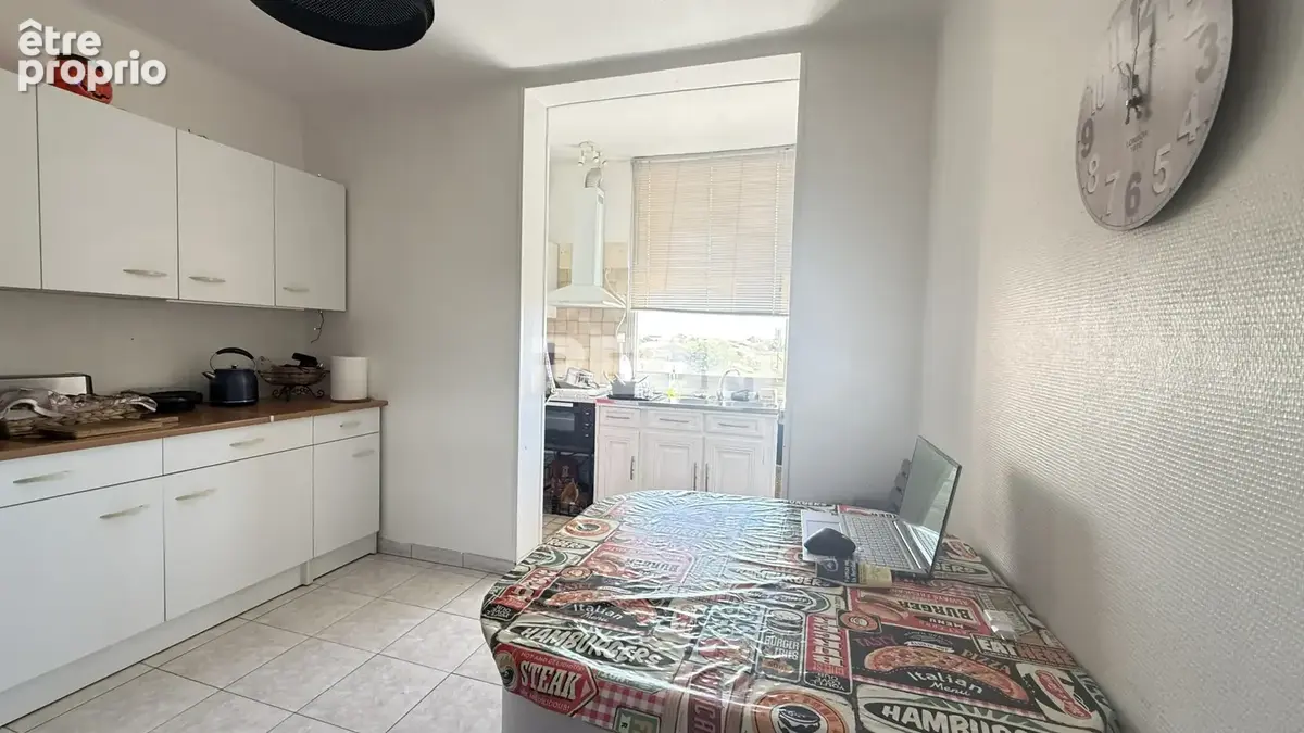 Appartement 4 pièces de 67 m2 avec cave et parking privé - photo 5