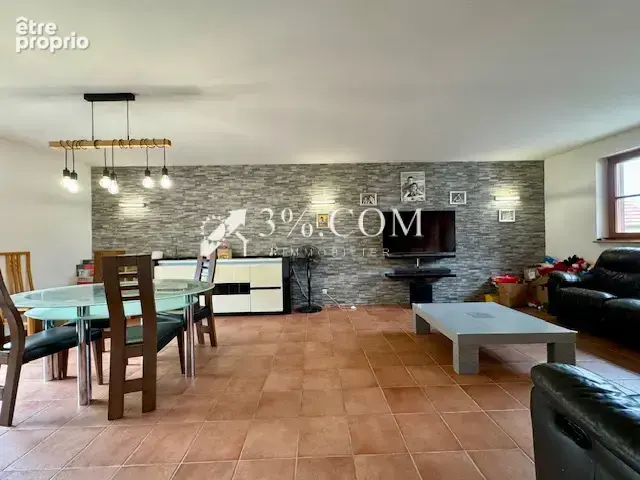 3%COM Ensemble de 2 maisons 255m2  avec cour et jardin - 7 a - photo 4