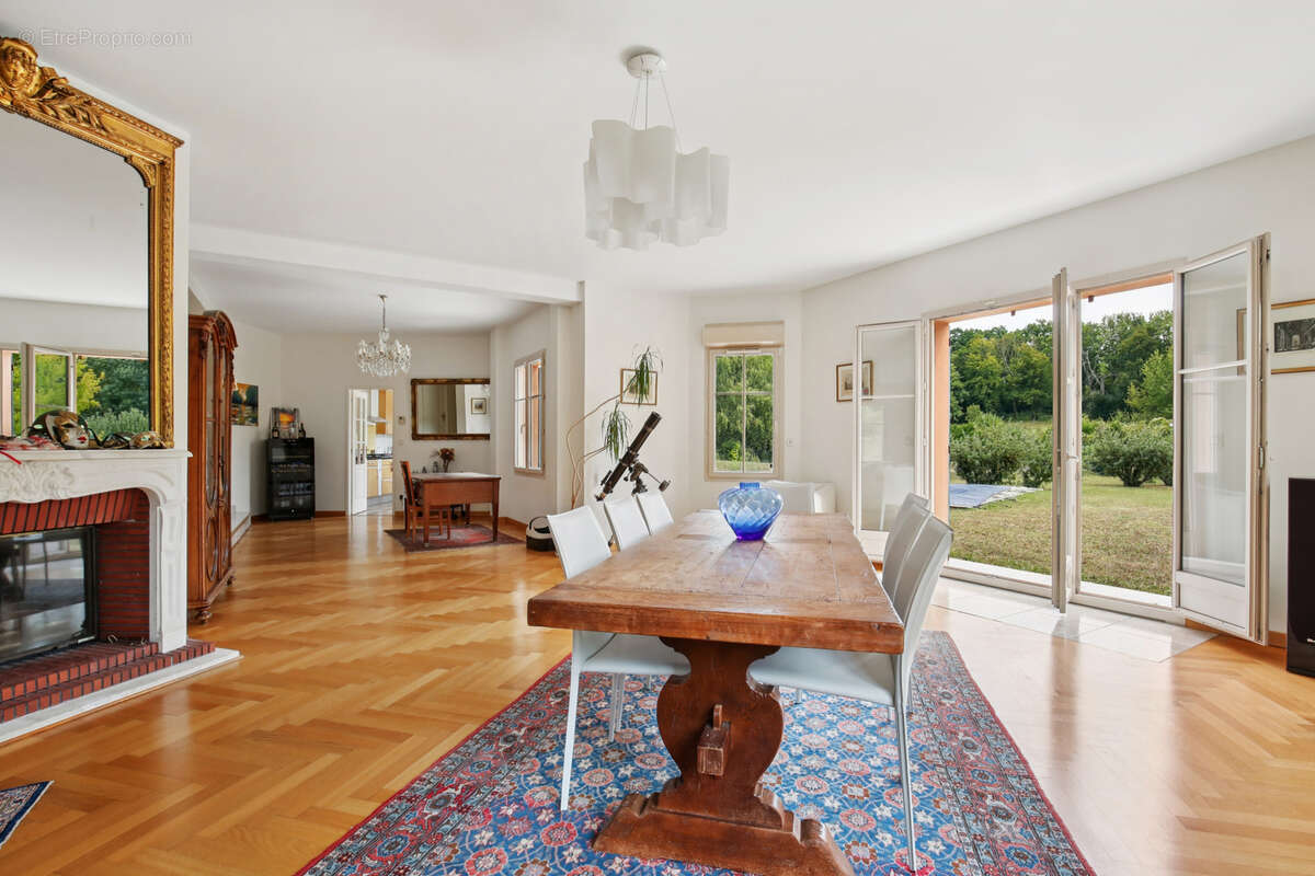 Maison à CHAMBOURCY