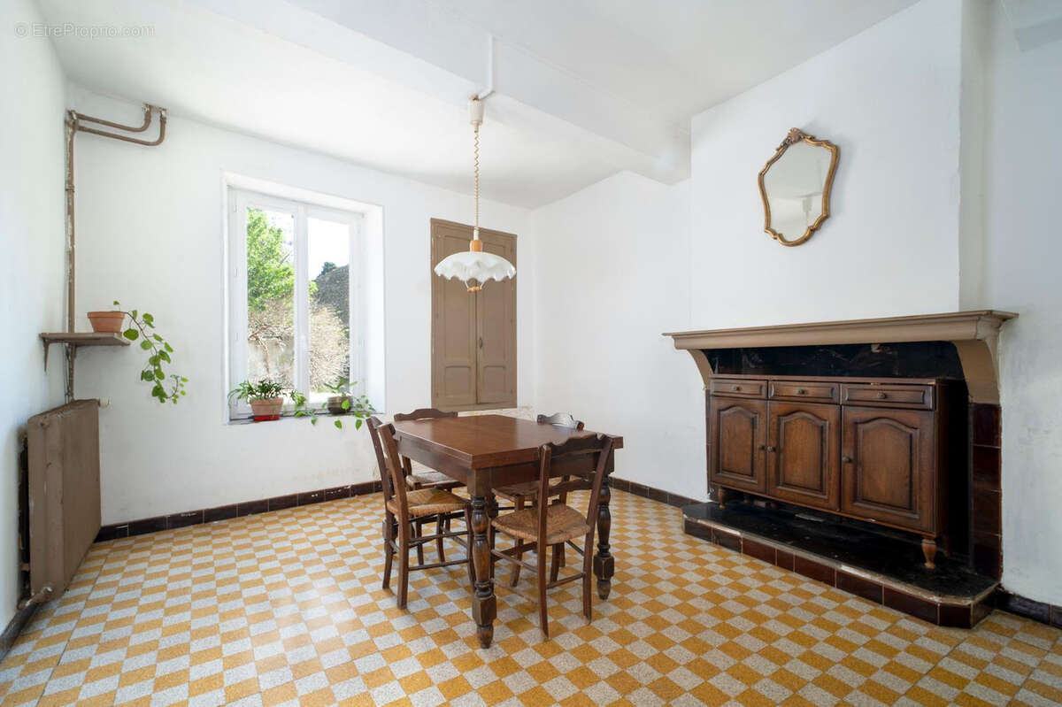 Maison à LAURE-MINERVOIS