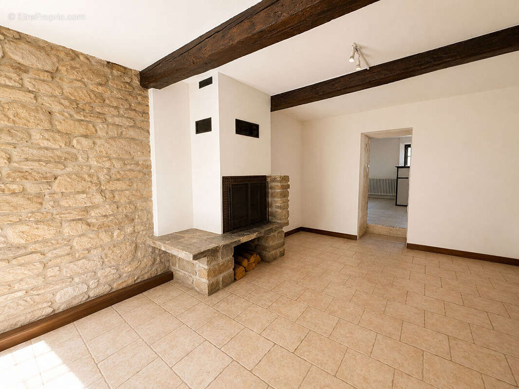 Maison à VILLEGLY