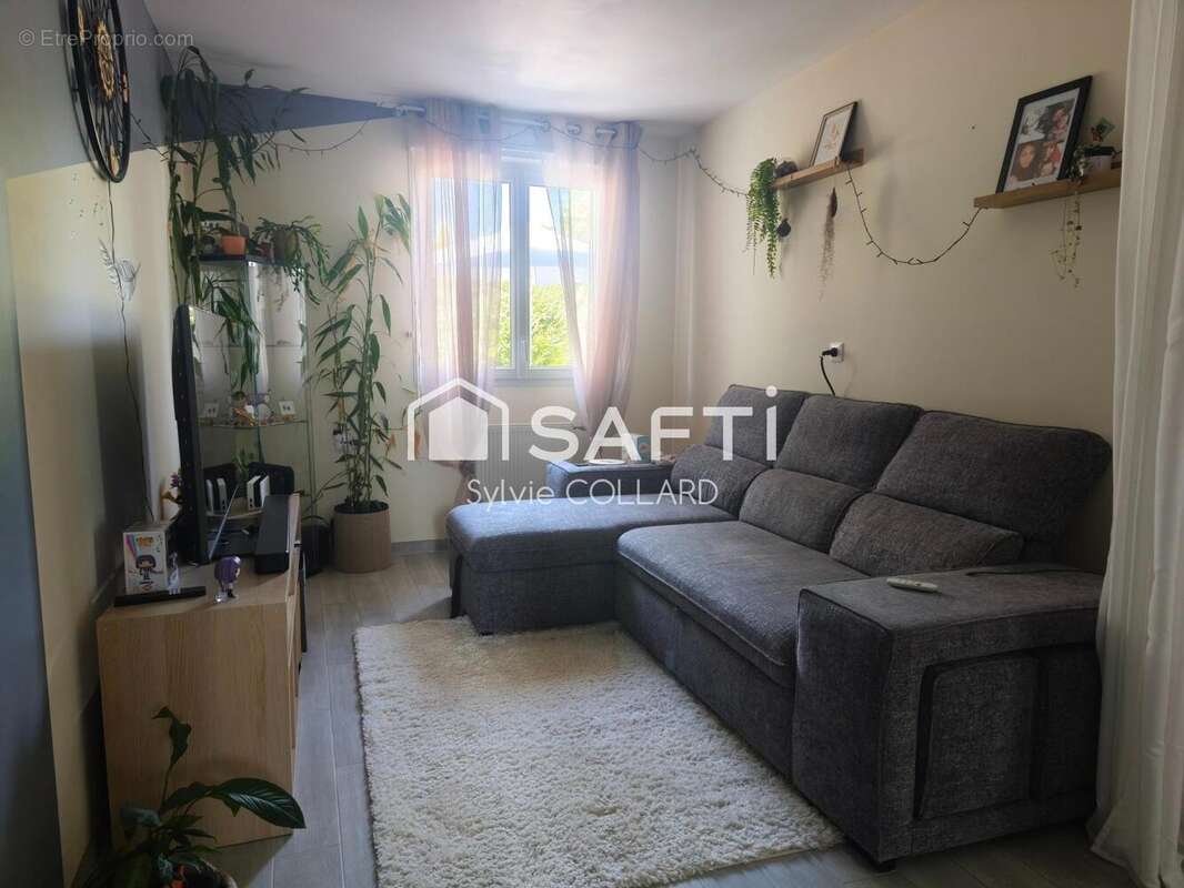 Photo 4
