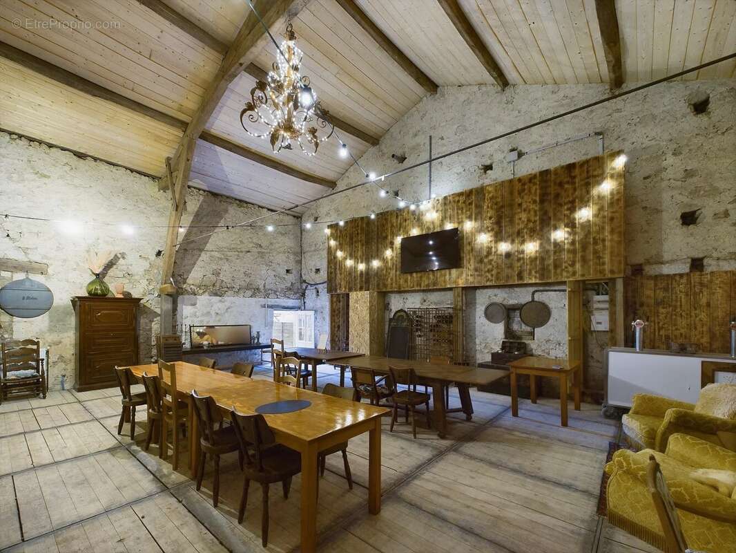 Un domaine exceptionnel avec Maison de Maître, 5 maisons d’amis, salles de réception, piscine, sauna et spa, à côté de Saint Emi - photo 15
