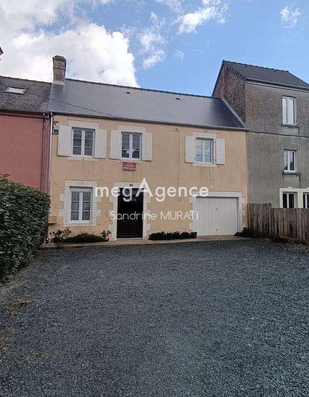 Maison à PRE-EN-PAIL