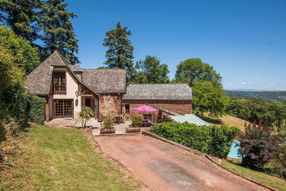 Domaine de 7,5 hectares avec vue panoramique - photo 17