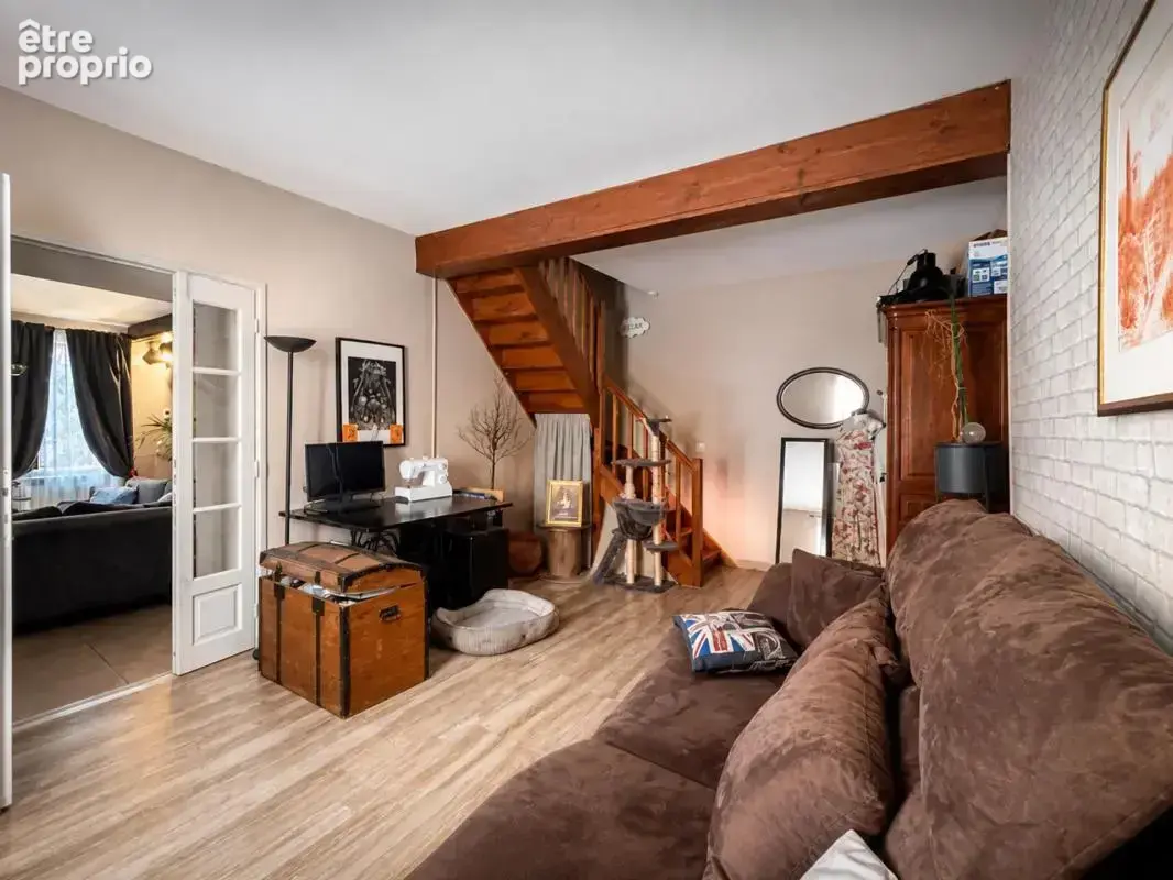 Photo Maison à Saint-Paul-En-Jarez au prix de 315 000€