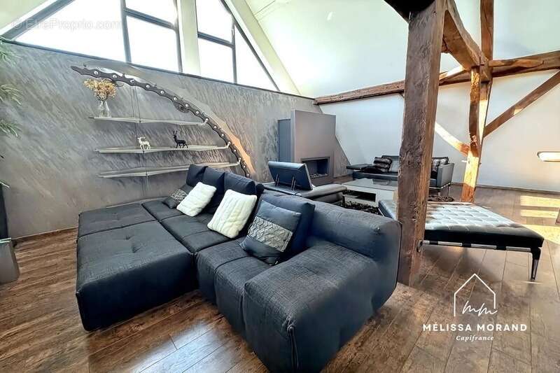 Appartement à ALLONZIER-LA-CAILLE