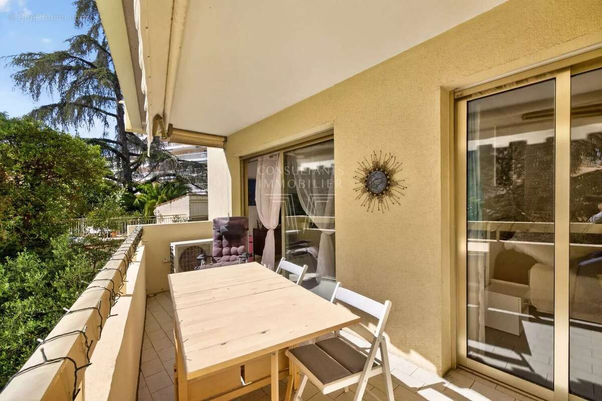 Appartement à CANNES