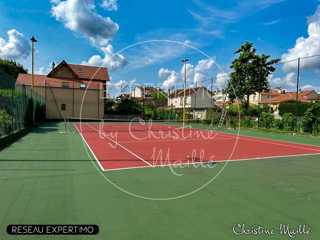 VERSAILLES Montreuil - Appartement 3 pièces 74 m2 avec Balcon - Parking - Cave - Ascenseur - photo 15