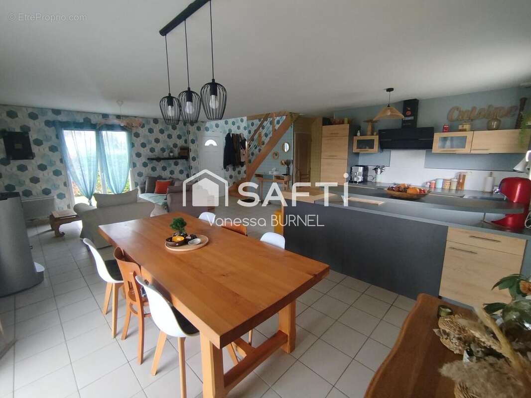 Photo 3 - Maison à CERISY-LA-SALLE