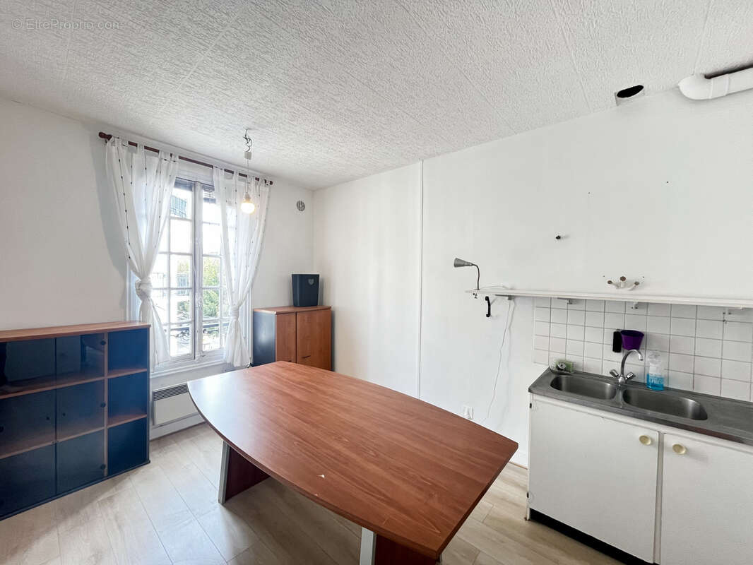 Commerce à COULOMMIERS