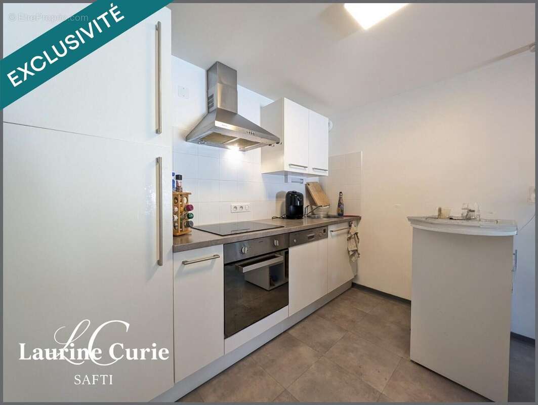 Photo 8 - Appartement à SAINT-GEORGES-DE-LUZENCON