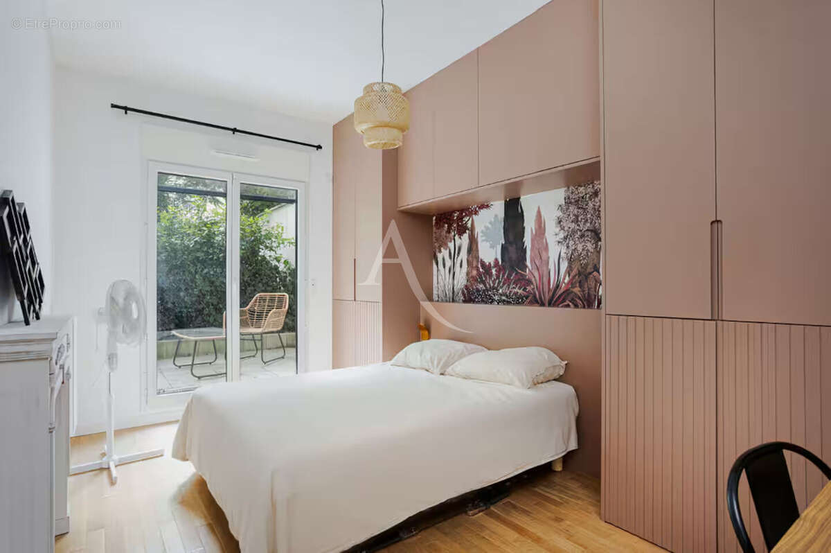 Appartement à SURESNES